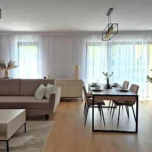 willa-racawicka-apartments.poznan-hotels.com/